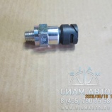 Датчик ручного тормоза KLQ (30735) Датчик ручного тормоза KLQ (30735)